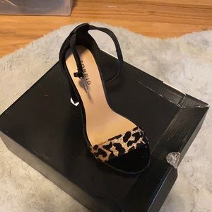 BRAND NEW TORRID OPEN TOE HEELS